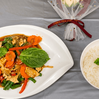 Spicy Basil (Pad Gra Prow) (Lunch)