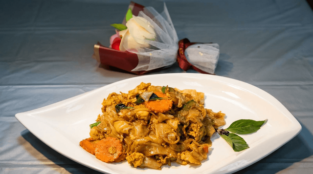 Drunken Noodles.